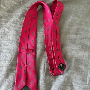 Vibrant Pink lobster Patterned Tie